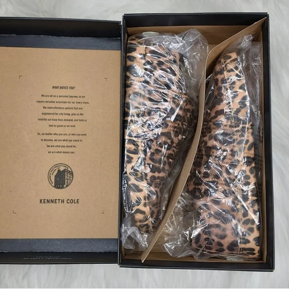 Kenneth Cole New York Kam EO Sneaker All Over Leopard Print - Picture 7 of 16